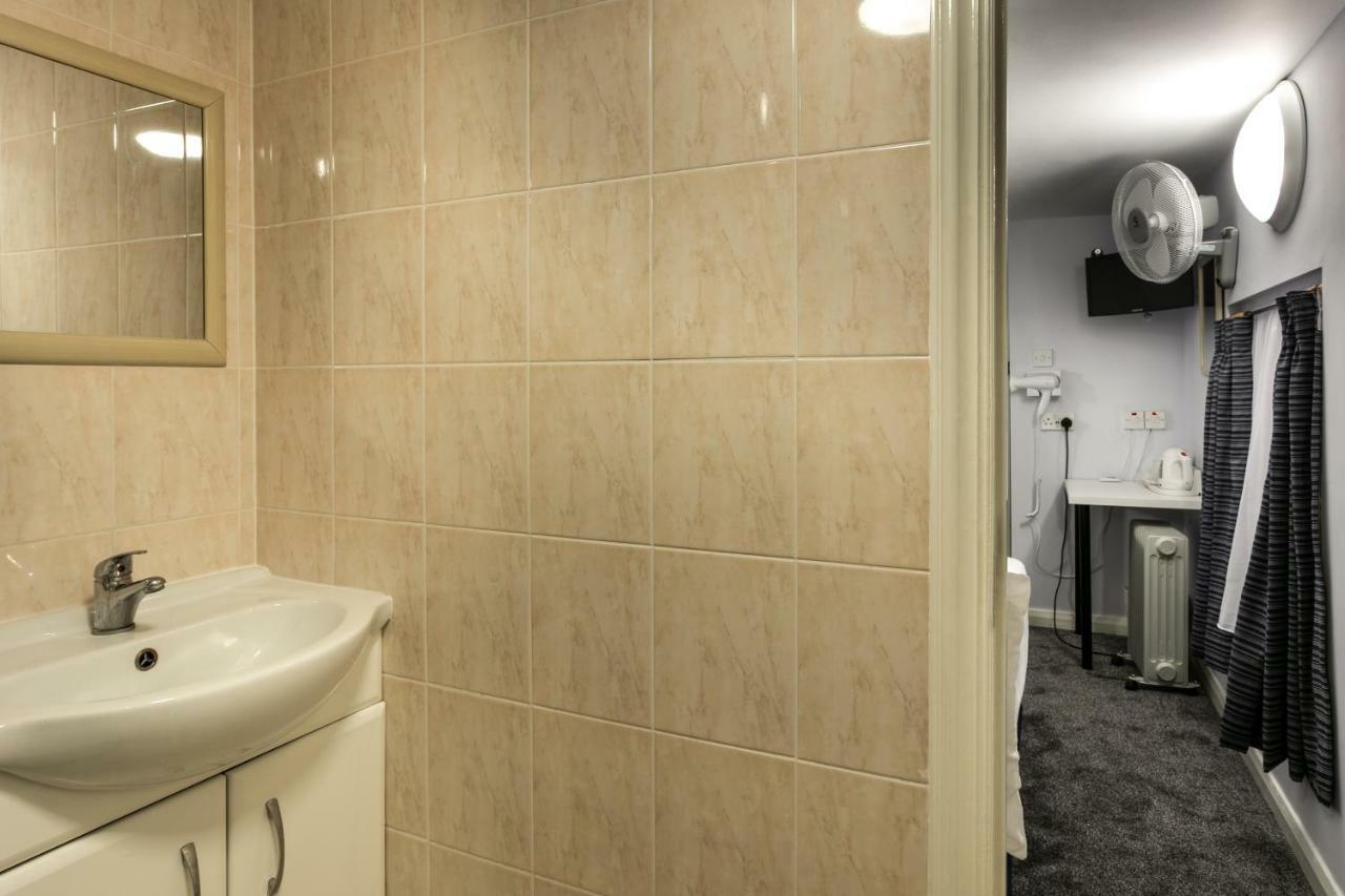 Victoria Station Hotel Londres Extérieur photo