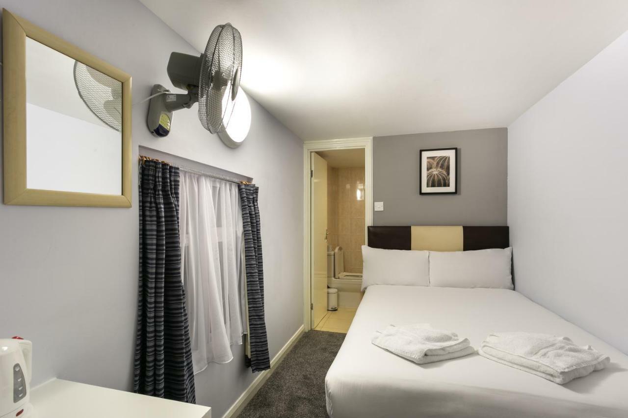 Victoria Station Hotel Londres Extérieur photo