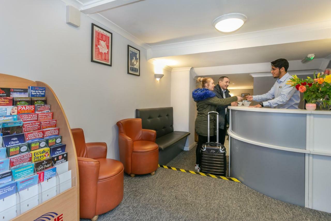 Victoria Station Hotel Londres Extérieur photo