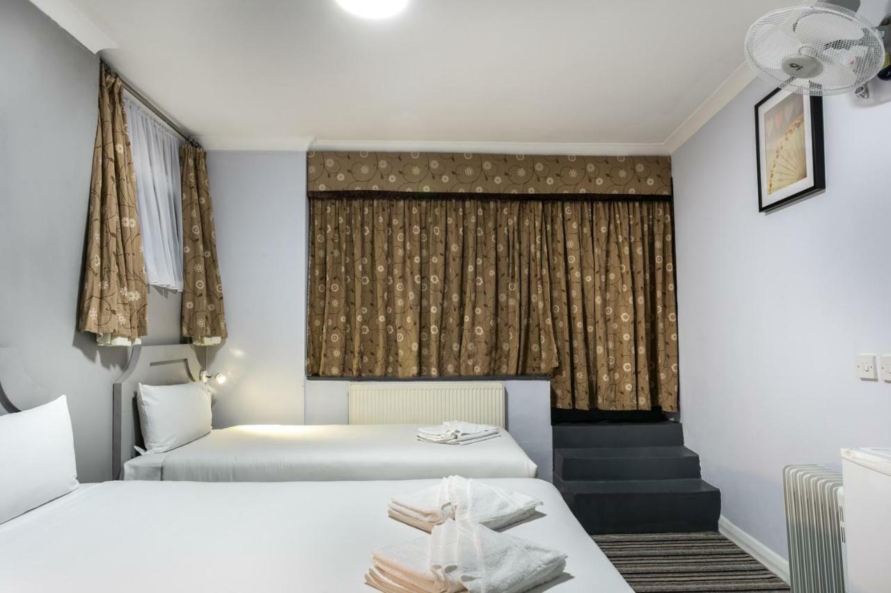 Victoria Station Hotel Londres Extérieur photo