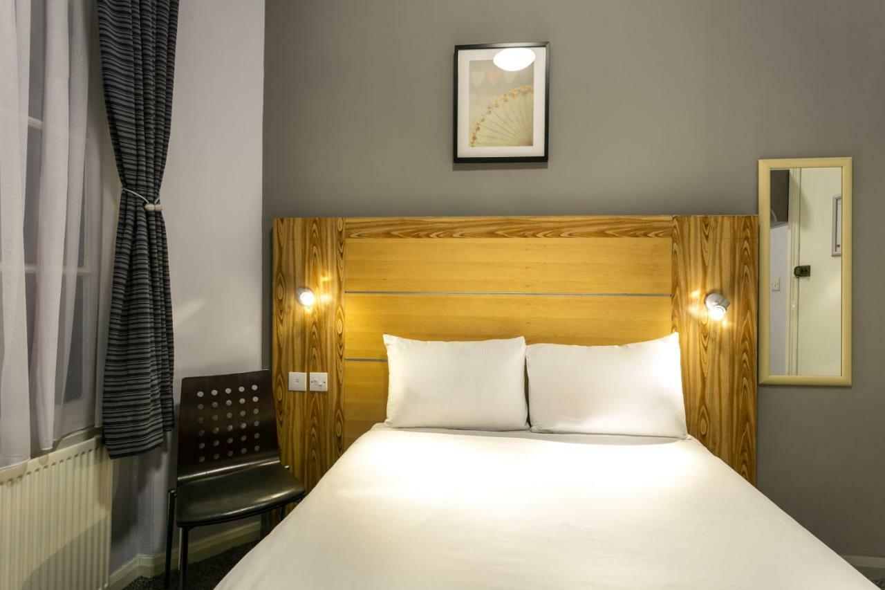 Victoria Station Hotel Londres Extérieur photo