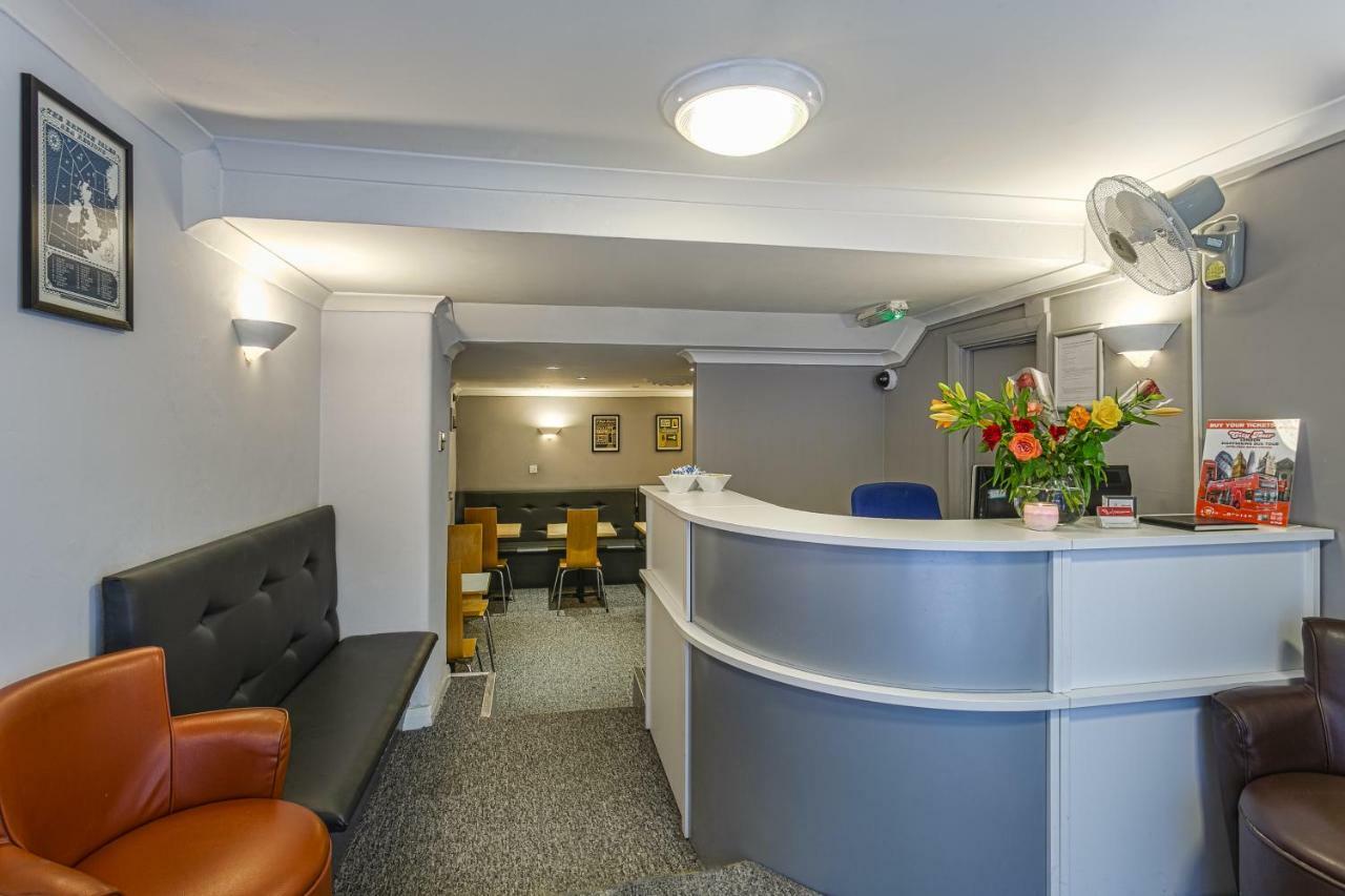 Victoria Station Hotel Londres Extérieur photo