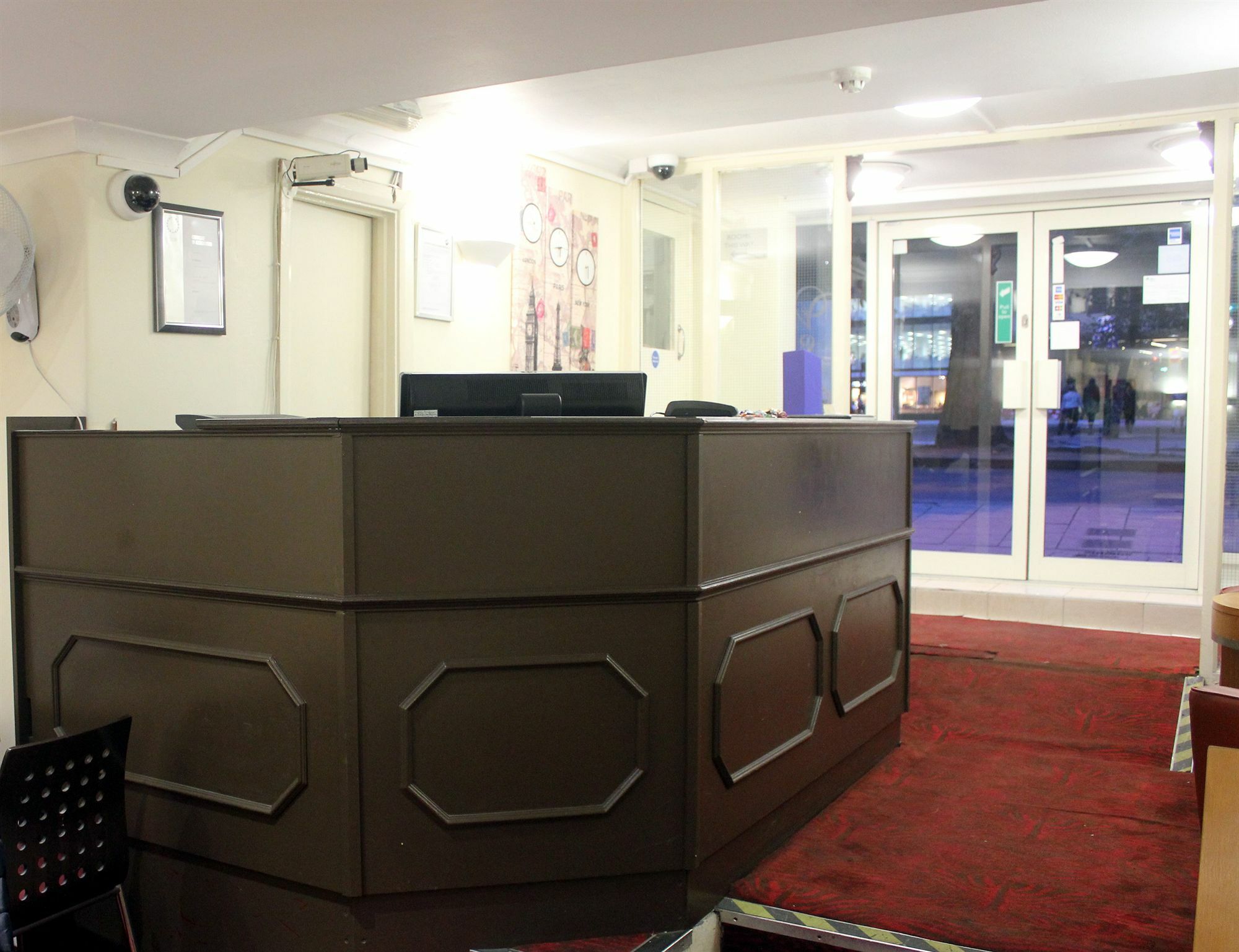 Victoria Station Hotel Londres Extérieur photo