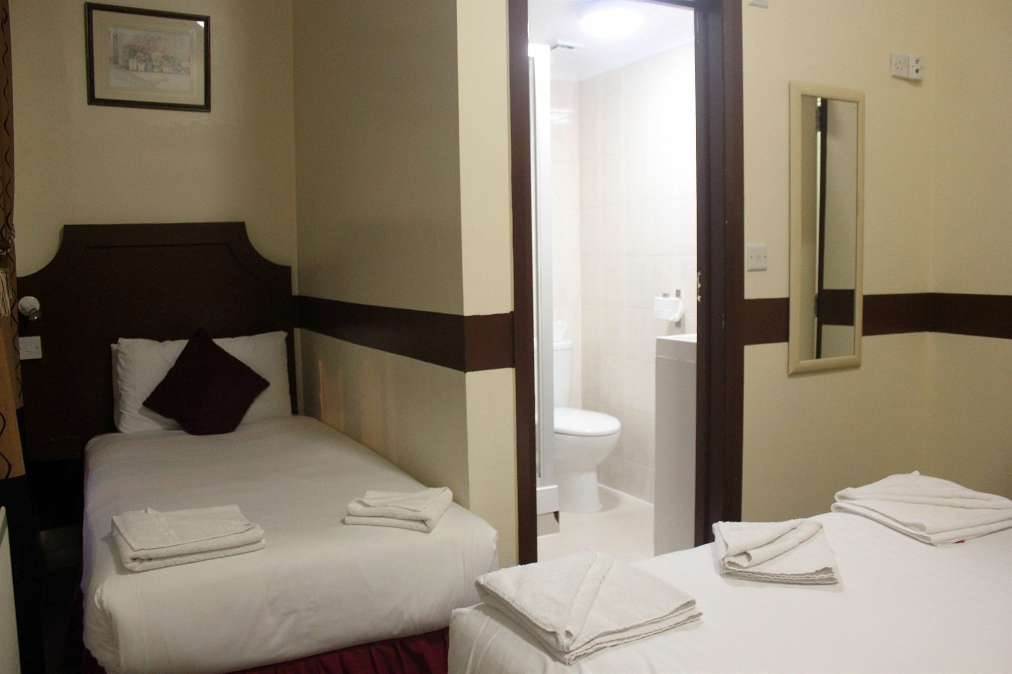 Victoria Station Hotel Londres Extérieur photo